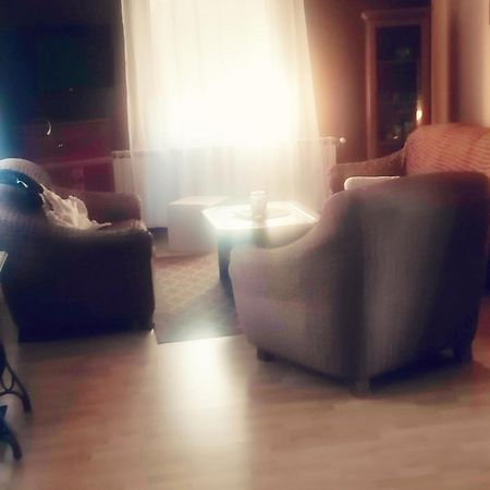 Domus Nostra Appartement Lovinac  Buitenkant foto