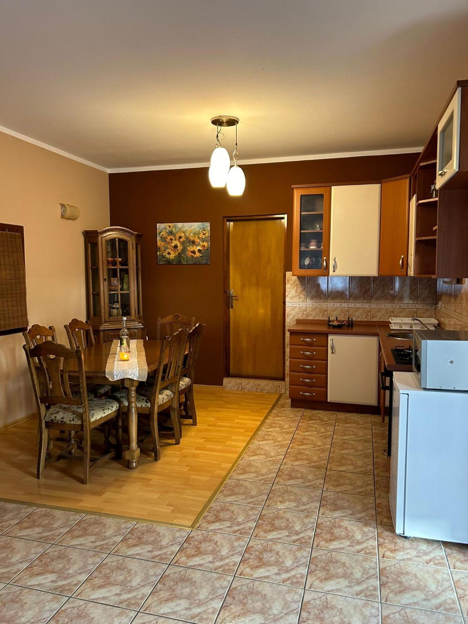 Domus Nostra Appartement Lovinac  Buitenkant foto
