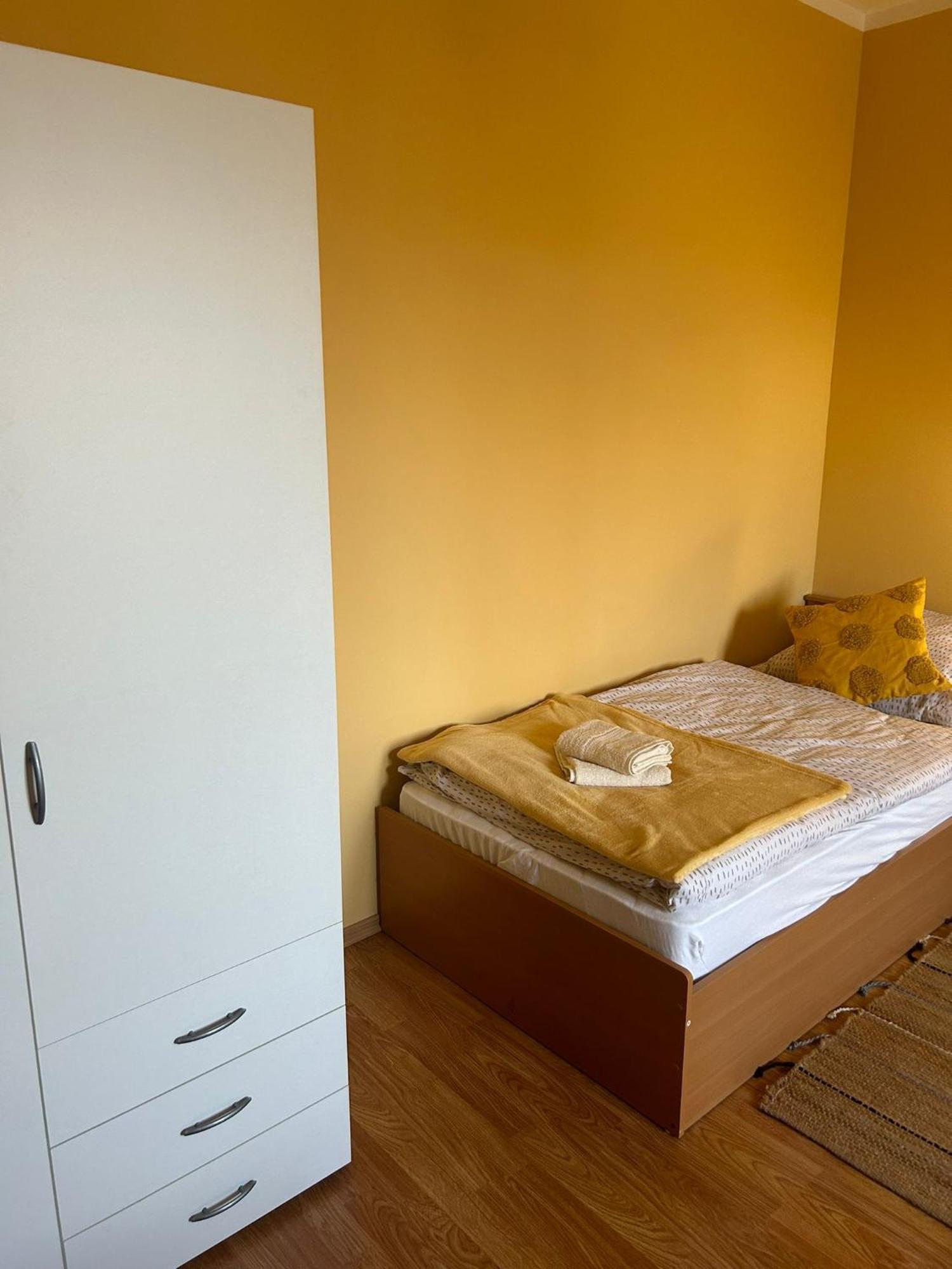 Domus Nostra Appartement Lovinac  Buitenkant foto