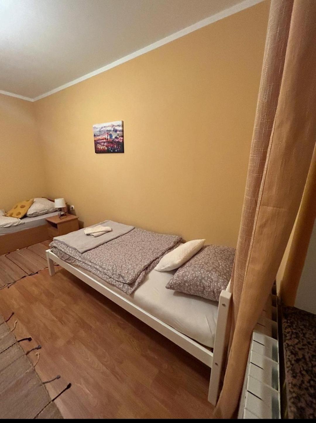 Domus Nostra Appartement Lovinac  Buitenkant foto