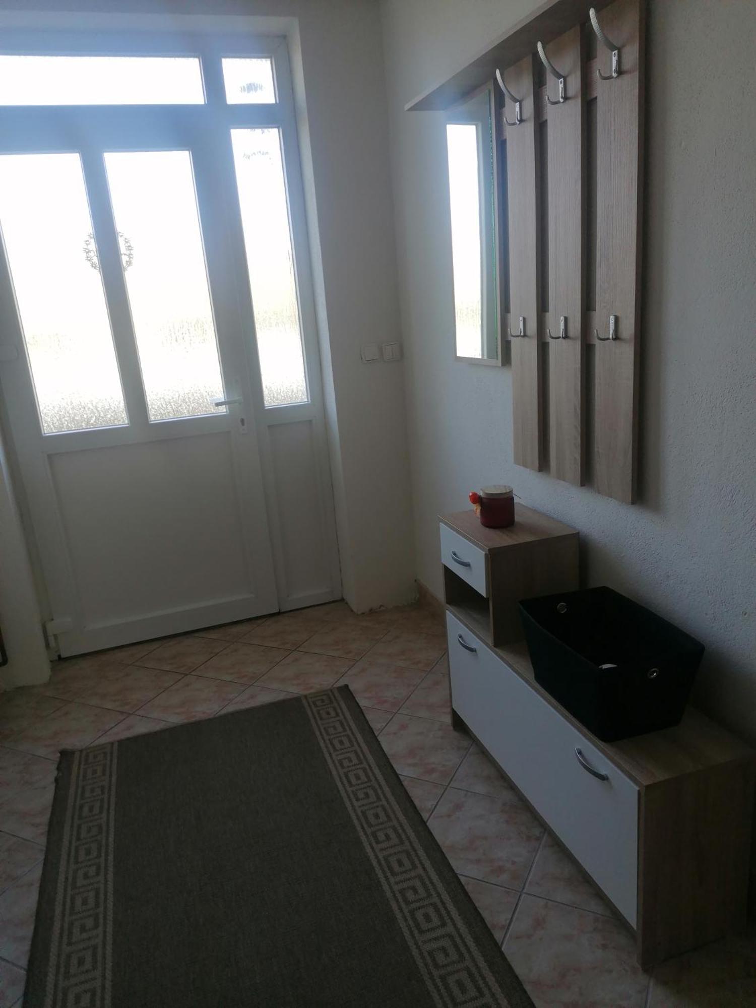 Domus Nostra Appartement Lovinac  Buitenkant foto